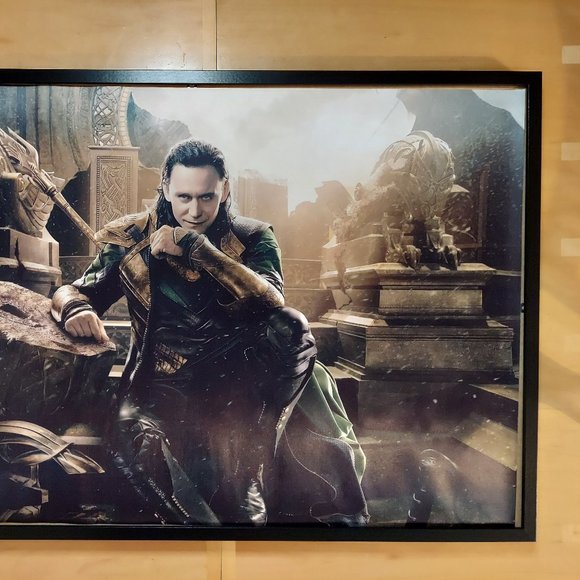 Loki silk canvas Fabric Poster (36" x 24") - Picture 3 of 3